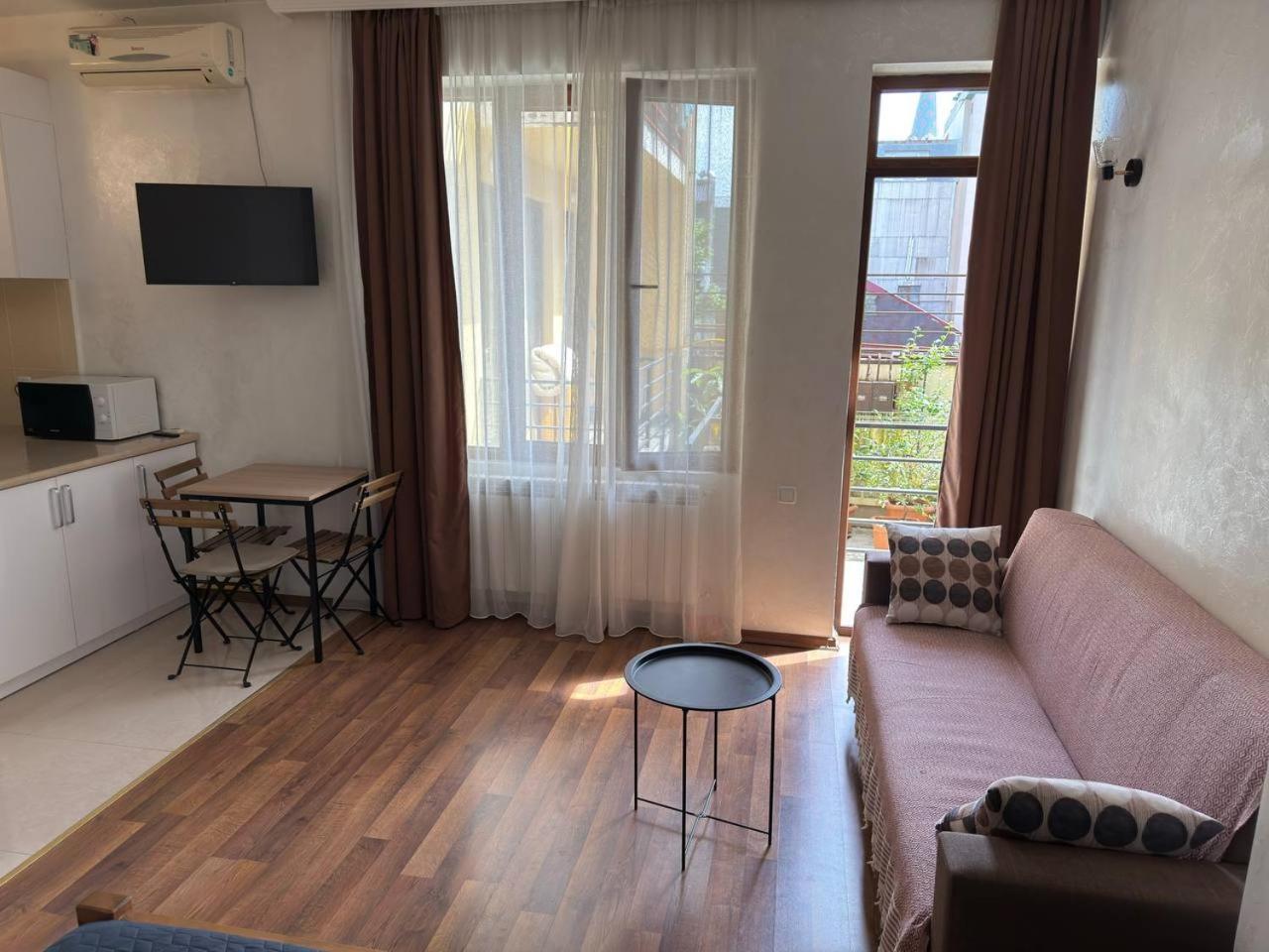 Tavdadebuli Apartment Batumi Exterior photo